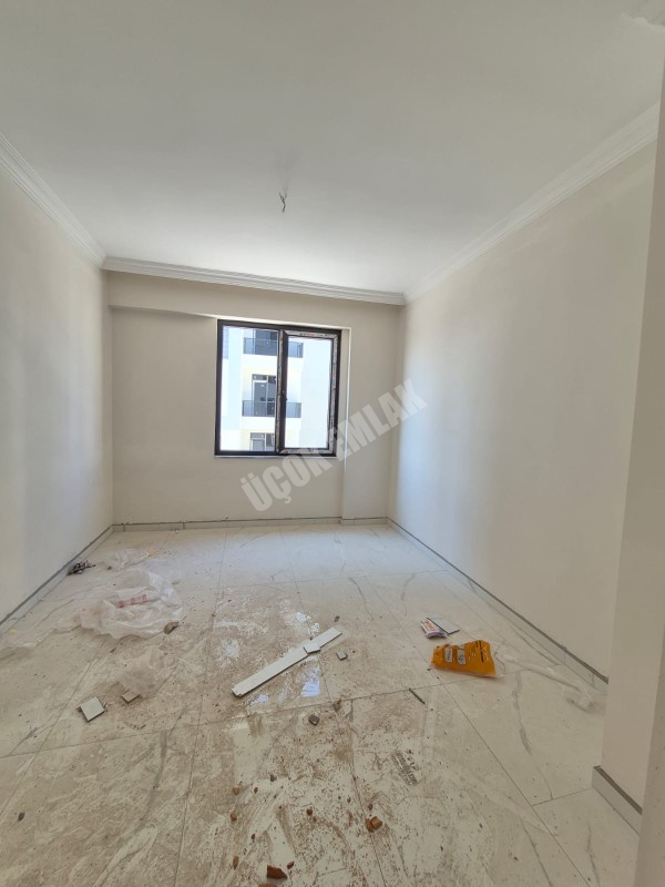 * AFYON ÜÇOK EMLAKTAN ALİ İHSAN PAŞA MAH 3+1 115M² ASANSÖRLÜ SIFIR SATILIK DAİRE * 