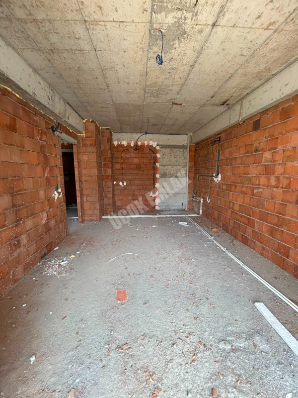 * AFYON ÜÇOK EMLAKTAN DÖRTYOL MAH 1+1 50M² SIFIR ASANSÖRLÜ SATILIK DAİRE * 