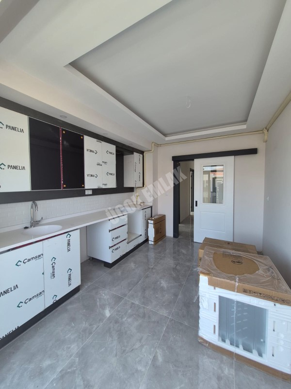 * AFYON ÜÇOK EMLAKTAN KANLICA MAH 3+1 117M² SIFIR LÜKS EBEVEYN BANYOLU SATILIK DAİRE *