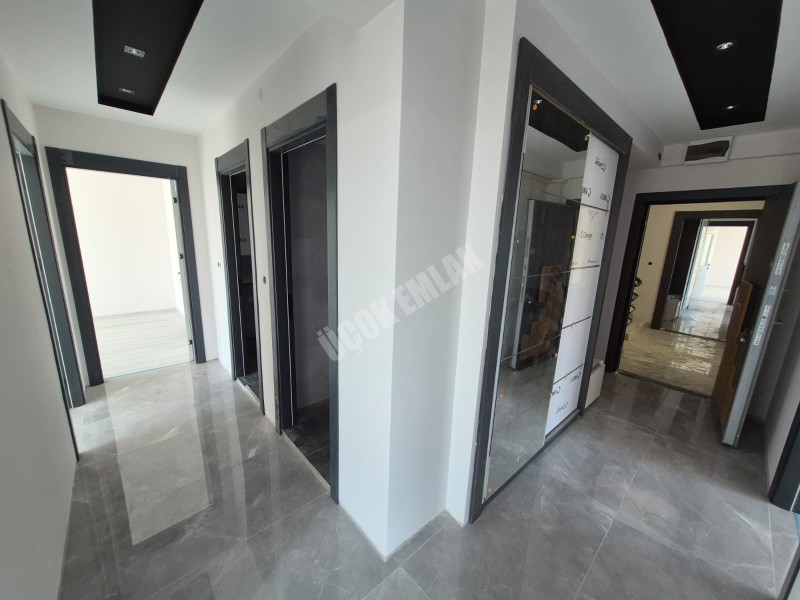 * AFYON ÜÇOK EMLAKTAN KANLICA MAH 3+1 117M² SIFIR LÜKS EBEVEYN BANYOLU SATILIK DAİRE *