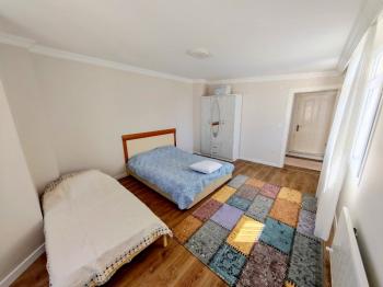 Didim Hisar Mahallesi HSM Villaları’nda Ortak Havuzlu, Yenilenmiş 5+1 Satılık Villa