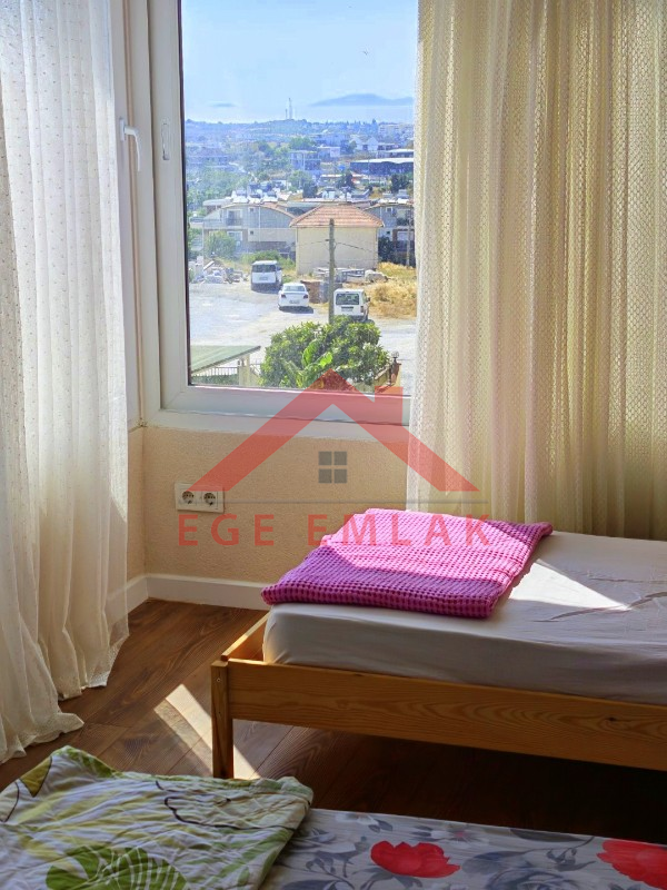 Didim Hisar Mahallesi HSM Villaları’nda Ortak Havuzlu, Yenilenmiş 5+1 Satılık Villa