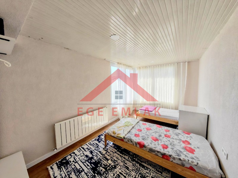 Didim Hisar Mahallesi HSM Villaları’nda Ortak Havuzlu, Yenilenmiş 5+1 Satılık Villa