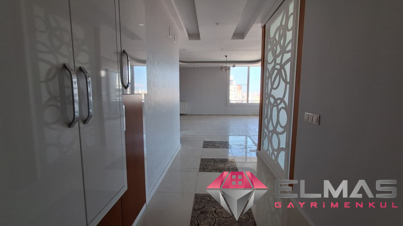 Elmas’tan Yeni Mah.’de Full Şehir Ve Deniz Manzaralı 3+1