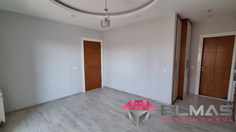 Elmas’tan Yeni Mah.’de Full Şehir Ve Deniz Manzaralı 3+1