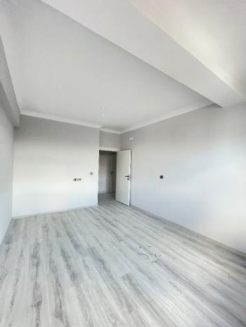 Güvenay - Çorum Bayat Gediği Kerebi Gazi Camii Civarı 3+1 Satılık Daire 