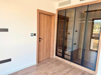 Tek Yetkili Kaçırılmayacak Fırsat Kıbrıs Girne Esentepe de Türk Tapulu Denize Sıfır Case Del Mare  Satılık 1+1 Penthouse