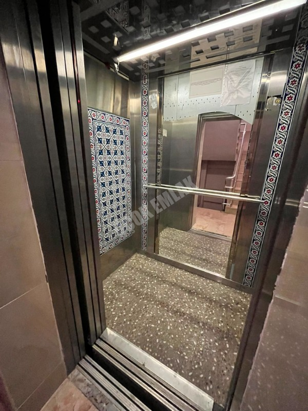AFYON ÜÇOK EMLAKTAN ERENLER MAH 2+0 50M² TEMİZ BAKIMLI FULL EŞYALI SATILIK DAİRE