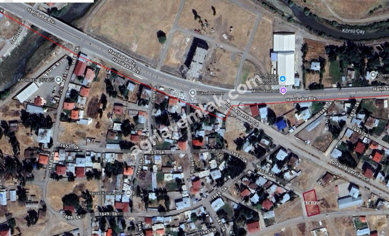 BULUT MAH. BİZİM TOPTANIN KARŞI TARAFINDA SATILIK 672 M2 KÖŞEBAŞI ARSA