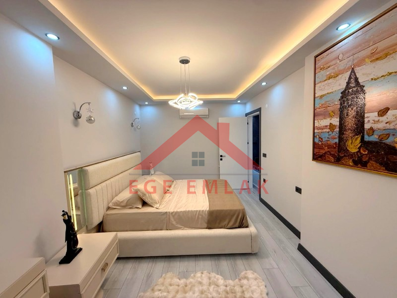 Didim'de Satılık Tam Müstakil 4+1 Villa