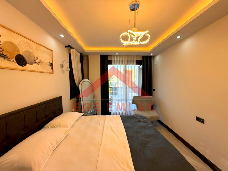 Didim'de Satılık Tam Müstakil 4+1 Villa