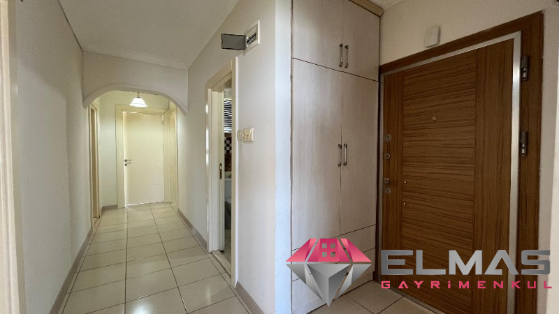 Elmas’tan Menderes’te Merkezi Konumlu Deniz Manzaralı Eşyalı 3+1