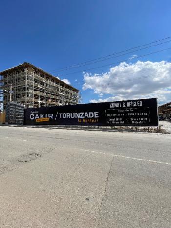 Güvenay - Çorum Çepni İskilip Caddesi 2+1 Sıfır Satılık  Home Ofis 
