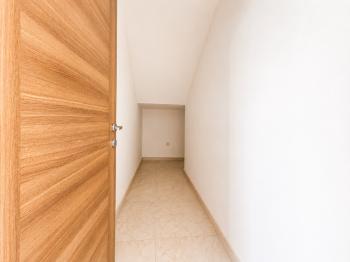 Lefkoşa Gönyeli’de Türk Koçanlı Satılık 3+1 İkiz Villa