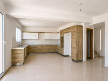 Lefkoşa Gönyeli’de Türk Koçanlı Satılık 3+1 İkiz Villa