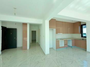Kıbrıs Girne Çatalköy de Satılık Yeni 2+1 Ana Caddeye Yakın Daire
