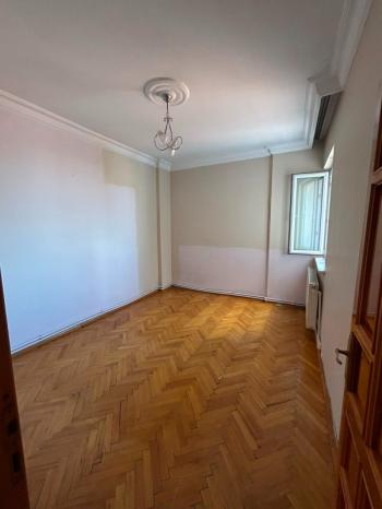 * AFYON ÜÇOK EMLAKTAN CUMHURİYET MAH 3+1 125M² ASANSÖRLÜ TEMİZ BAKIMLI SATILIK DAİRE *