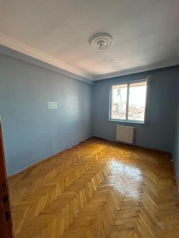 * AFYON ÜÇOK EMLAKTAN CUMHURİYET MAH 3+1 125M² ASANSÖRLÜ TEMİZ BAKIMLI SATILIK DAİRE *