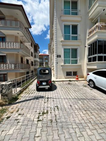 * AFYON ÜÇOK EMLAKTAN KANLICA MAH 3+1 120M² TEMİZ BAKIMLI SATILIK DAİRE *