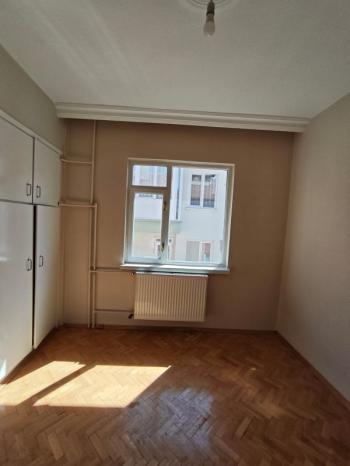 * AFYON ÜÇOK EMLAKTAN DERVİŞ PAŞA MAH 3+1 110M² TEMİZ BAKIMLI KİRALIK DAİRE *