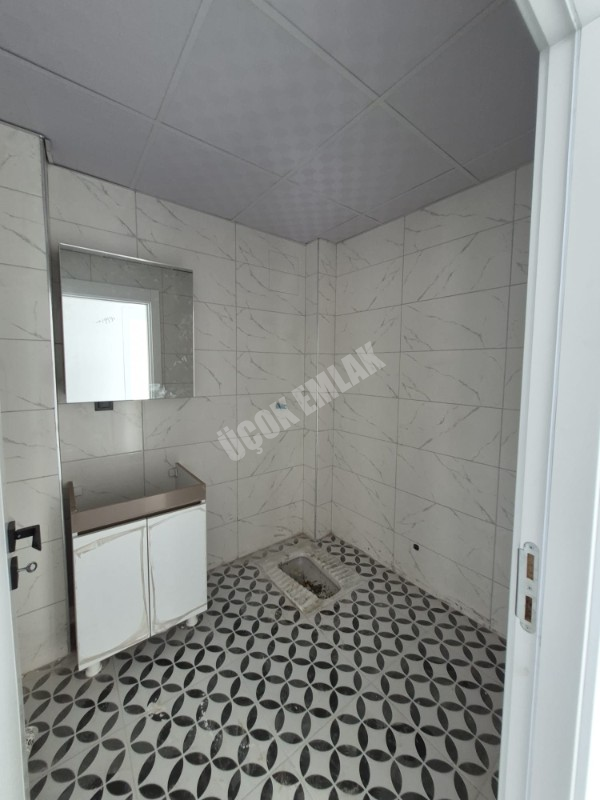 AFYON ÜÇOK EMLAKTAN ESENTEPE MAH  3+1 105M² SATILLIK SIFIR DAİRELER 