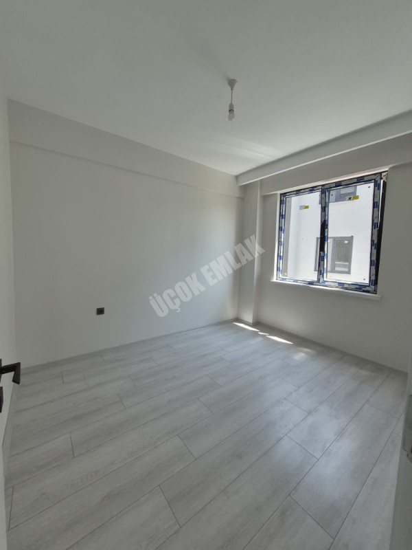 AFYON ÜÇOK EMLAKTAN ESENTEPE MAH  3+1 105M² SATILLIK SIFIR DAİRELER 