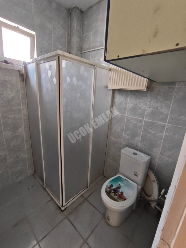 * AFYON ÜÇOK EMLAKTAN DERVİŞ PAŞA MAH 3+1 110M² TEMİZ BAKIMLI KİRALIK DAİRE *