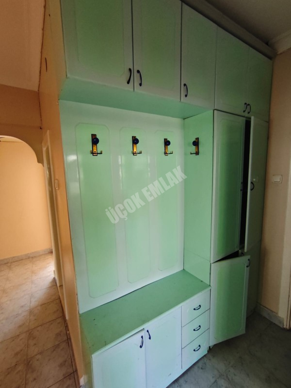 * AFYON ÜÇOK EMLAKTAN DERVİŞ PAŞA MAH 3+1 110M² TEMİZ BAKIMLI KİRALIK DAİRE *
