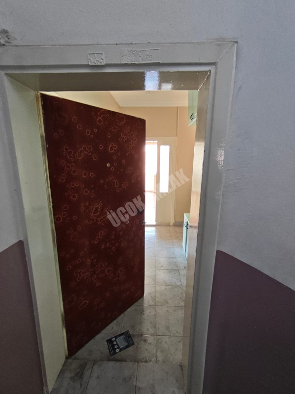 * AFYON ÜÇOK EMLAKTAN DERVİŞ PAŞA MAH 3+1 110M² TEMİZ BAKIMLI KİRALIK DAİRE *