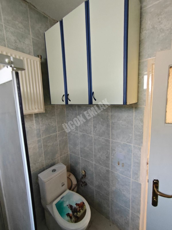 * AFYON ÜÇOK EMLAKTAN DERVİŞ PAŞA MAH 3+1 110M² TEMİZ BAKIMLI KİRALIK DAİRE *