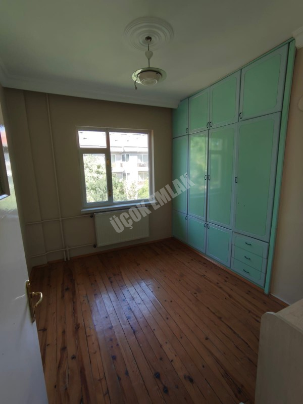 * AFYON ÜÇOK EMLAKTAN DERVİŞ PAŞA MAH 3+1 110M² TEMİZ BAKIMLI KİRALIK DAİRE *