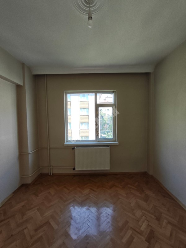 * AFYON ÜÇOK EMLAKTAN DERVİŞ PAŞA MAH 3+1 110M² TEMİZ BAKIMLI KİRALIK DAİRE *