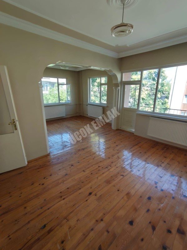 * AFYON ÜÇOK EMLAKTAN DERVİŞ PAŞA MAH 3+1 110M² TEMİZ BAKIMLI KİRALIK DAİRE *