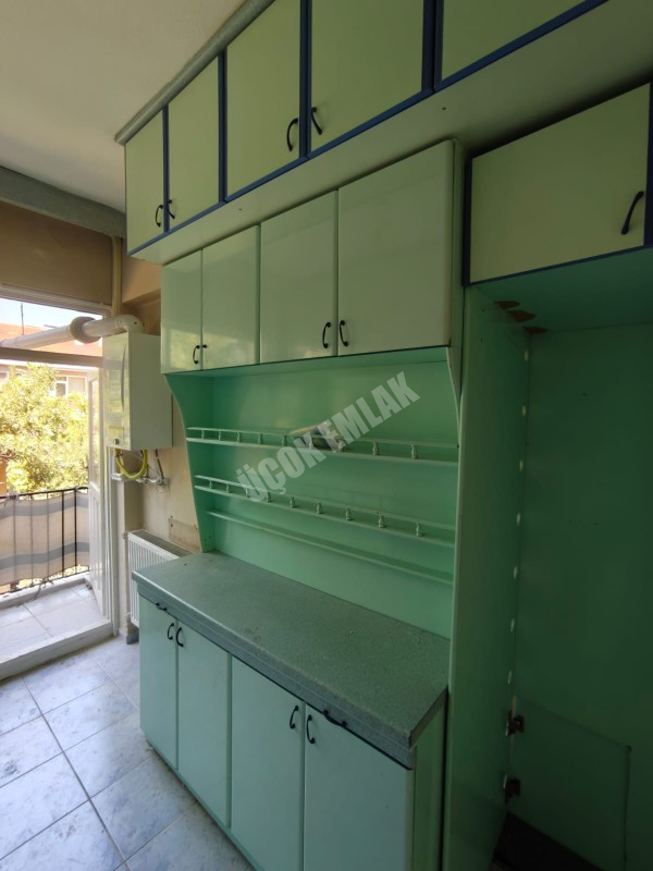 * AFYON ÜÇOK EMLAKTAN DERVİŞ PAŞA MAH 3+1 110M² TEMİZ BAKIMLI KİRALIK DAİRE *
