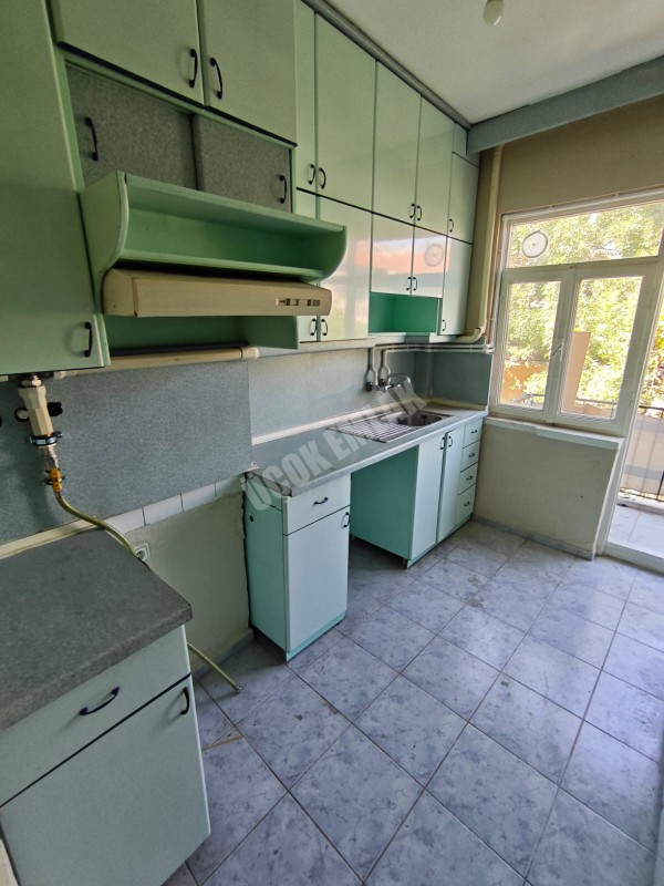 * AFYON ÜÇOK EMLAKTAN DERVİŞ PAŞA MAH 3+1 110M² TEMİZ BAKIMLI KİRALIK DAİRE *