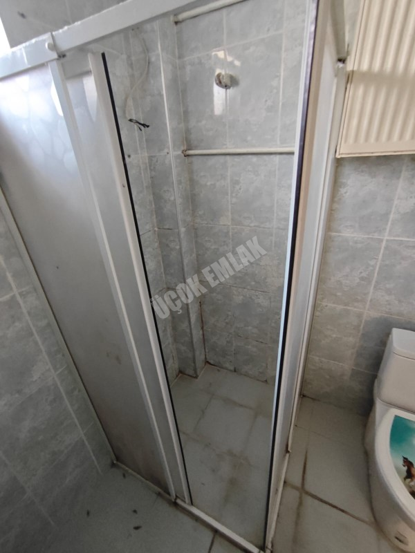 * AFYON ÜÇOK EMLAKTAN DERVİŞ PAŞA MAH 3+1 110M² TEMİZ BAKIMLI KİRALIK DAİRE *