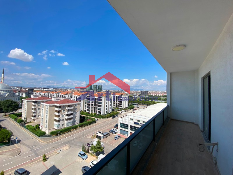 ARTI'DAN ÖZLÜCE'DE KİRALIK 1+1 60M² OFİSLER