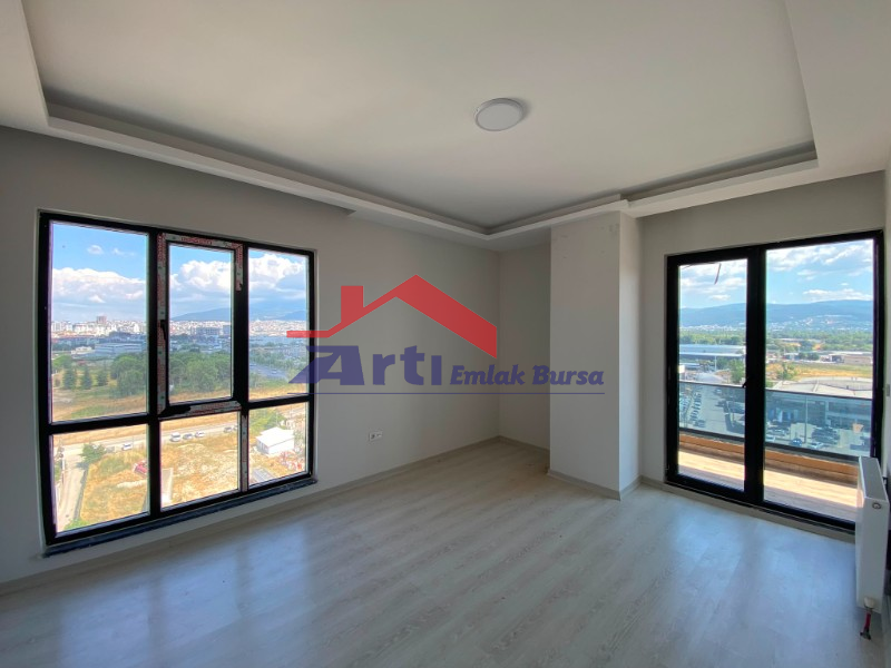 ARTI'DAN ÖZLÜCE'DE KİRALIK 1+1 60M² OFİSLER