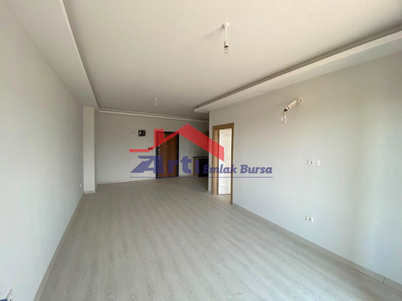 ARTI'DAN ÖZLÜCE'DE KİRALIK 1+1 60M² OFİSLER