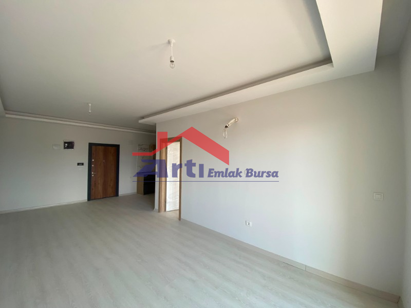 ARTI'DAN ÖZLÜCE'DE KİRALIK 1+1 60M² OFİSLER