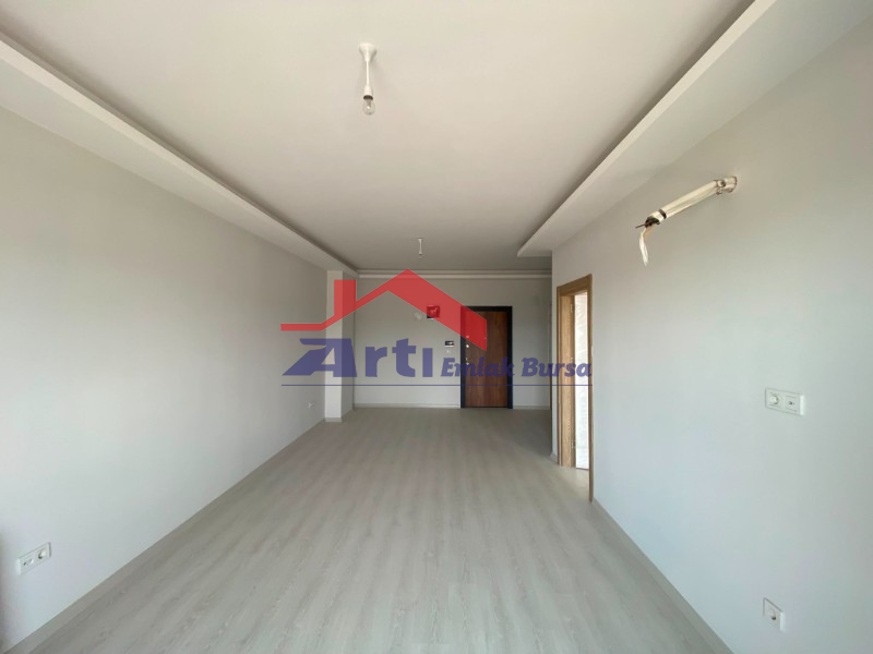 ARTI'DAN ÖZLÜCE'DE KİRALIK 1+1 60M² OFİSLER