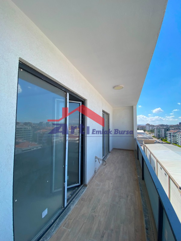 ARTI'DAN ÖZLÜCE'DE KİRALIK 1+1 60M² OFİSLER