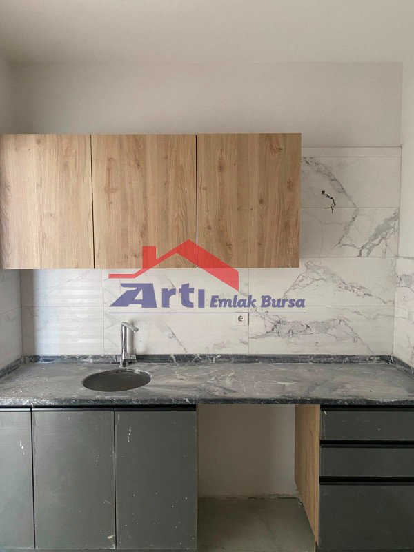 ARTI'DAN ÖZLÜCE'DE İZMİR YOLUNA CEPHE 320M² KİRALIK OFİSLER
