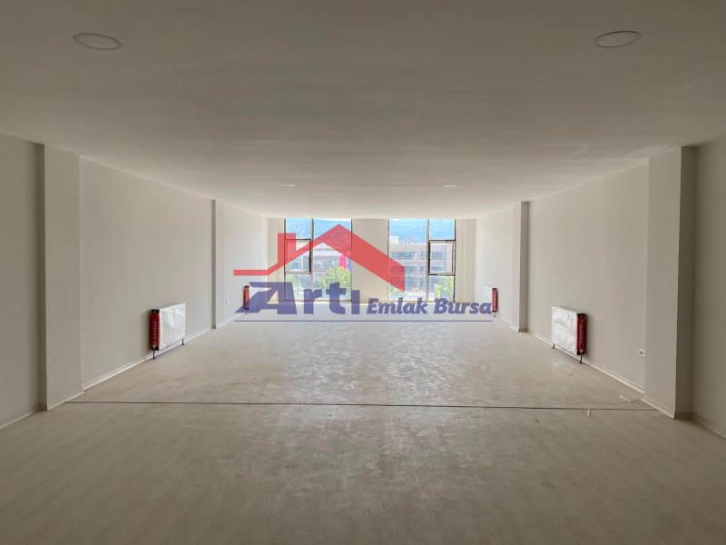ARTI'DAN ÖZLÜCE'DE İZMİR YOLUNA CEPHE 320M² KİRALIK OFİSLER