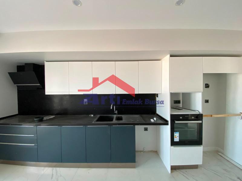 ARTI'DAN MUDANYA ÖMERBEY'DE SATILIK DENİZ MANZARALI 3+1 DAİRE
