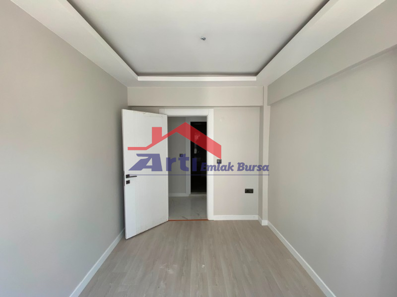 ARTI'DAN MUDANYA ÖMERBEY'DE SATILIK DENİZ MANZARALI 3+1 DAİRE