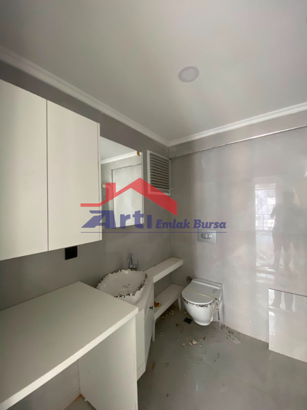 ARTI'DAN MUDANYA ÖMERBEY'DE SATILIK DENİZ MANZARALI 3+1 DAİRE