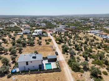 Didim de Satılık En iyi Konumda 405 m2 Müstakil Villa Arsası
