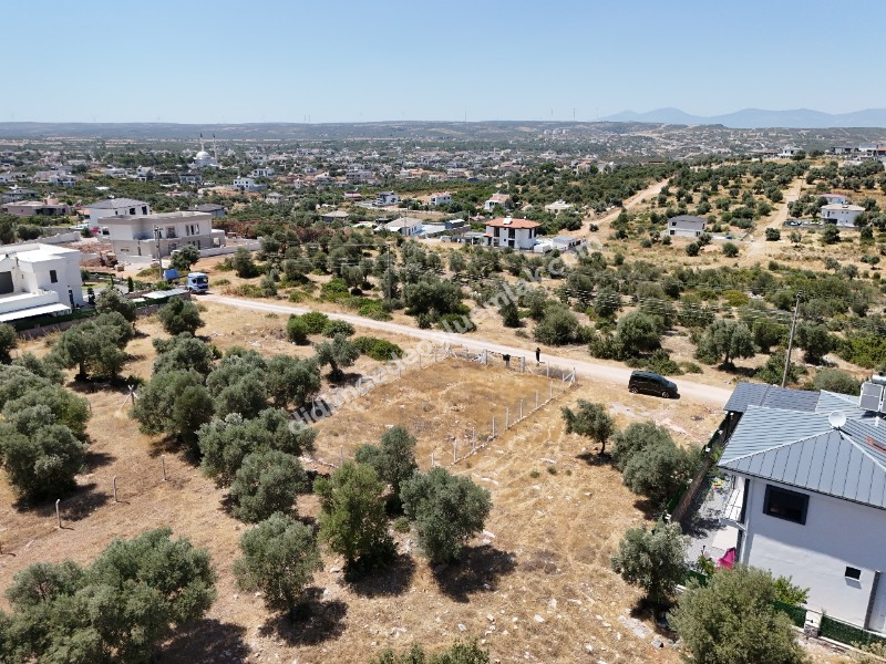 Didim de Satılık En iyi Konumda 405 m2 Müstakil Villa Arsası