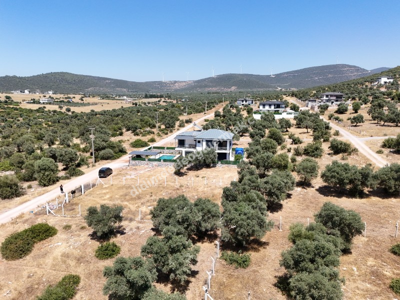 Didim de Satılık En iyi Konumda 405 m2 Müstakil Villa Arsası
